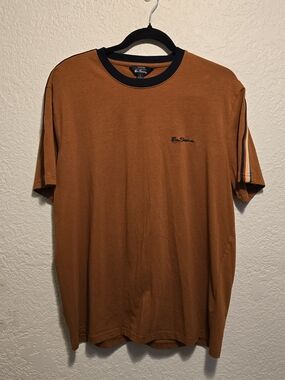 Ben Sherman Rust Tee with Navy Collar and Stripe Accents